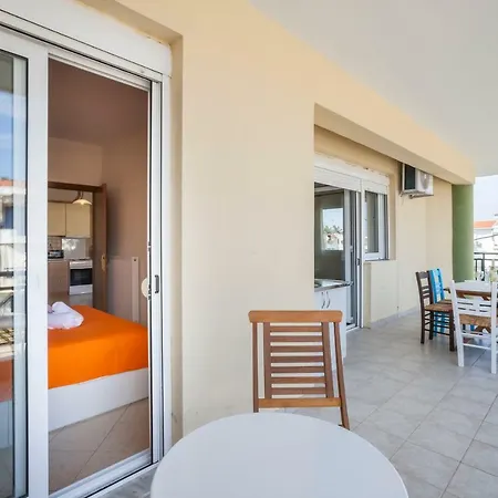 Elegant Summerhouse With Bbq For Your Dream Holidays!!! Apartmán